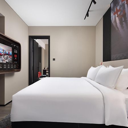 เรดิสัน เรด จูไห่ กงเป่ย พอร์ท Hotel ภายนอก รูปภาพ