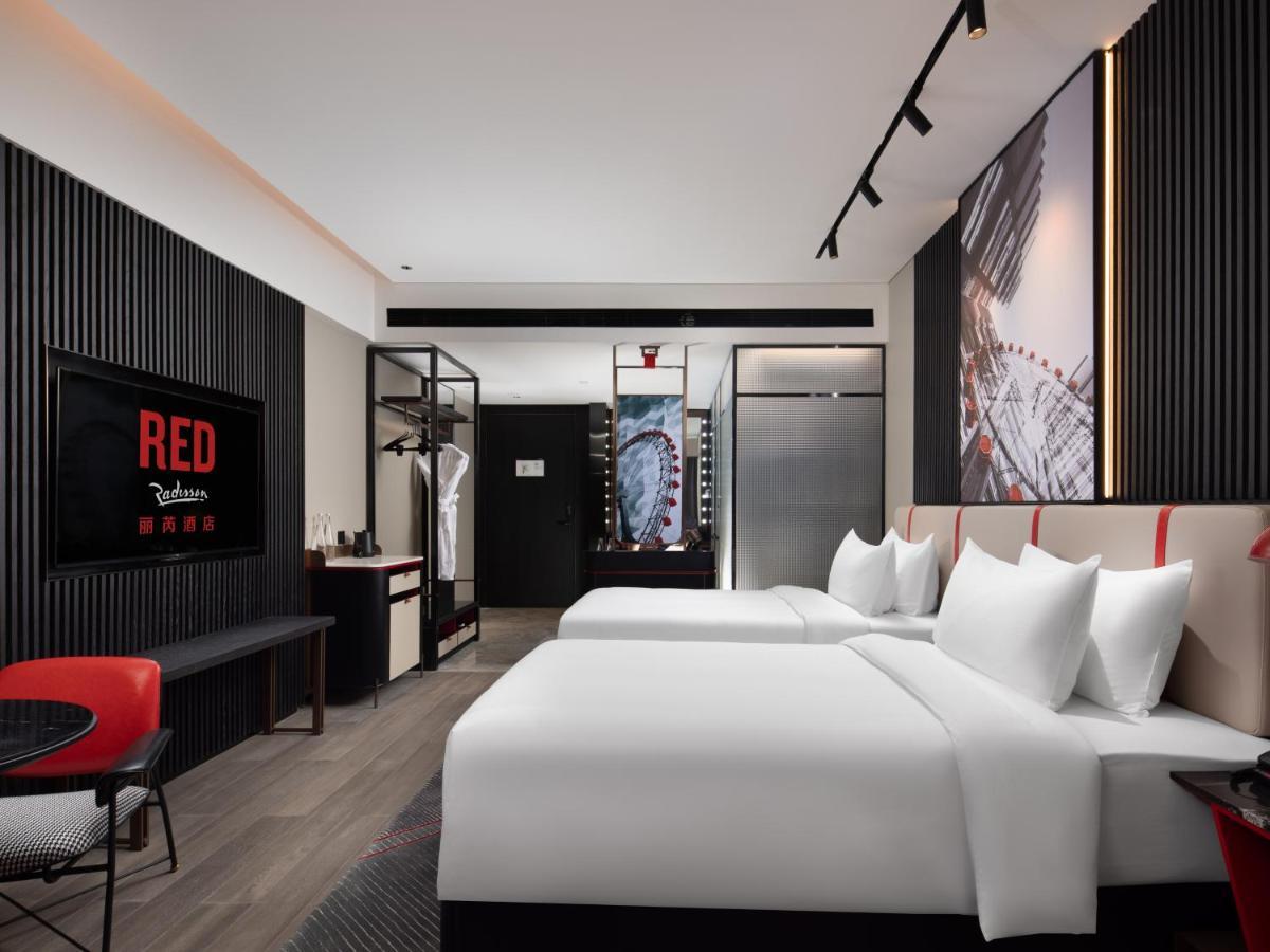 เรดิสัน เรด จูไห่ กงเป่ย พอร์ท Hotel ภายนอก รูปภาพ